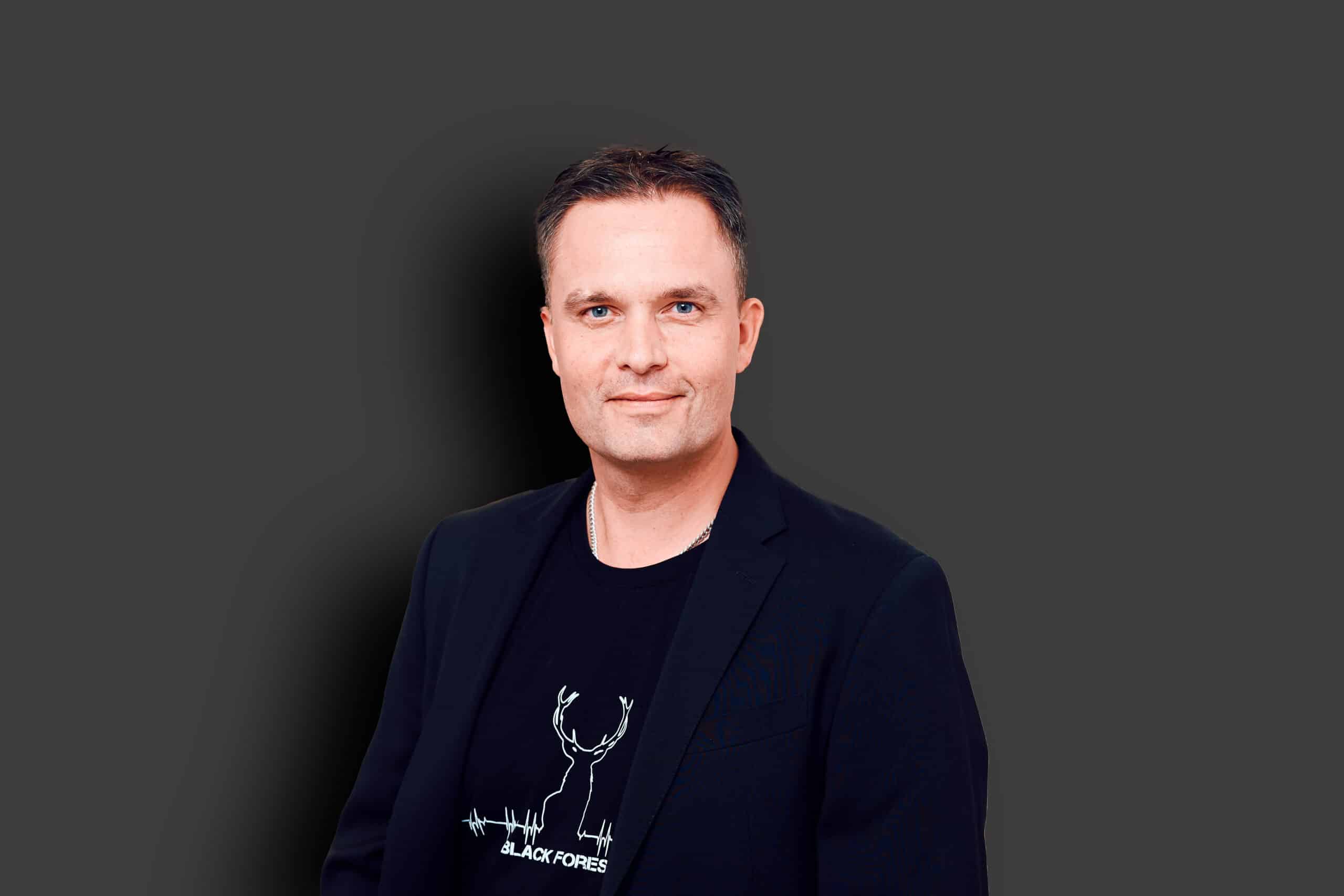 tepcon team simon grauer HG scaled